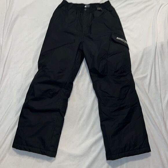 ZeroXposur snow pants    - Picture 1 of 4